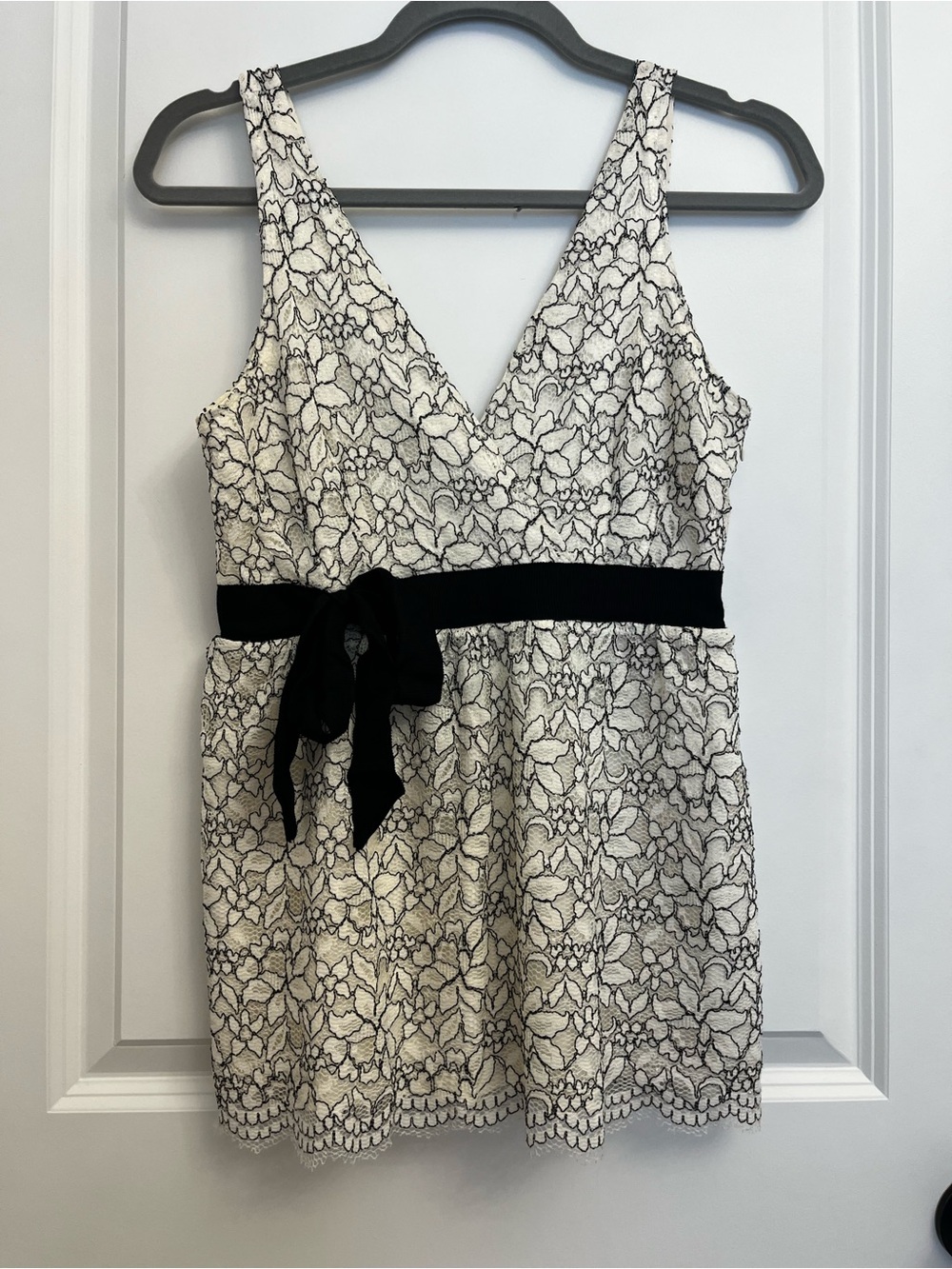 WHBM V-Neck Lace Top